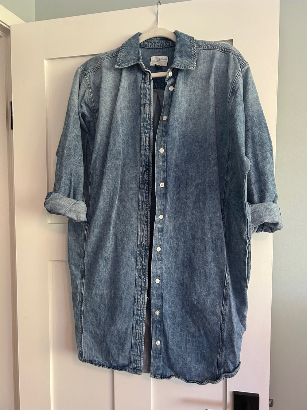 Universal Thread Light Blue Denim Button-Up Shirt
